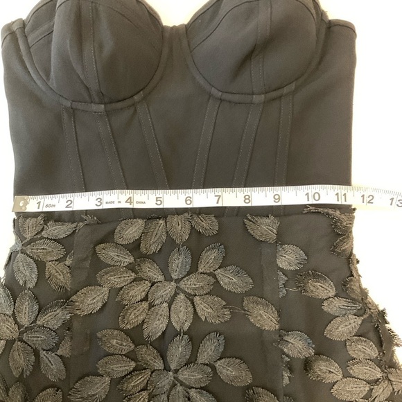 BEBE X NAVEN Strapless Bustier Maxi Dress Embroidered Body Black Size 00 - Picture 13 of 16
